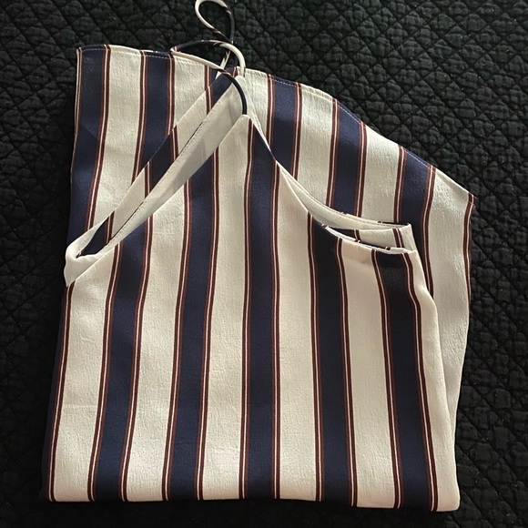 Top - Picture 5 of 6